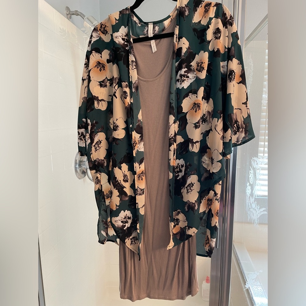 PinkBlush Mocha Ribbed Maternity Dress & Green Floral Chiffon Maternity Kimono